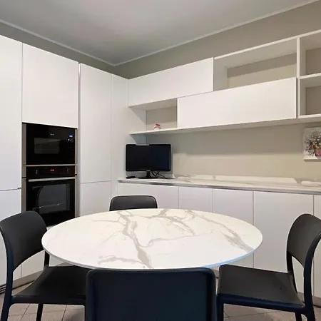 Casa Fiore - Affitti Brevi Italia Appartamento Lecco