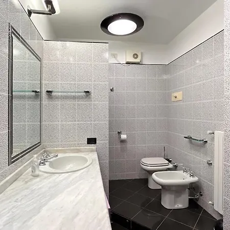 Casa Fiore - Affitti Brevi Italia Lecco